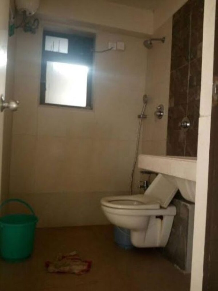 Bathroom, omkar-raga 2 Bedroom 725 Sq.Ft. Apartment In Chembur Mumbai 10214189
