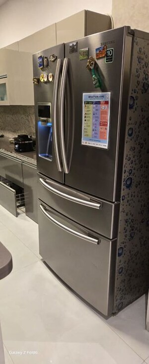 Furnished Amenities in 4 BHK Apartment at Transcon Triumph Tower, Andheri West – for Rent