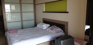 Bedroom in 3.5 BHK Apartment at K Raheja Raheja Classique, Andheri West – for Rent