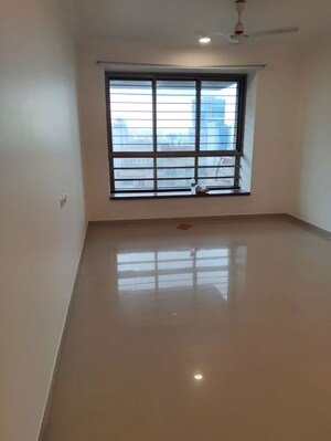 Bedroom in 2.5 BHK Apartment at Oberoi Realty Springs, Andheri West – for Sale