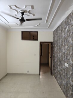 2 BHK Apartment For Rent in Paschim Vihar