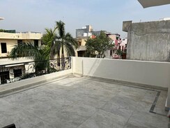 2 BHK + Pooja Room Independent House For Rent in Sector 49