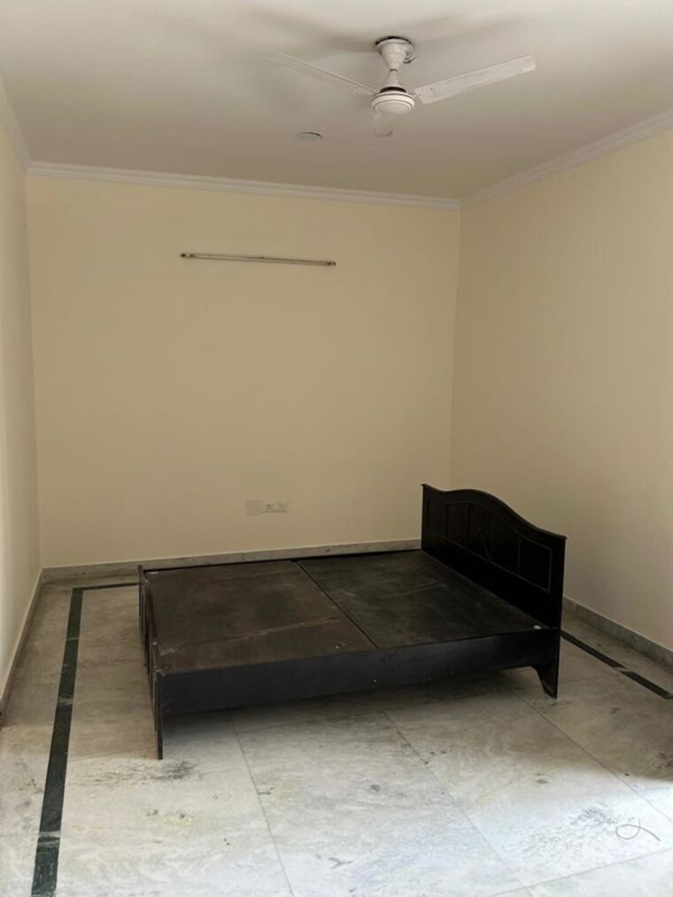 Room, sector 49 2 Bedroom 1500 Sq.Ft. Independent House In Sector 49 Noida 10214243