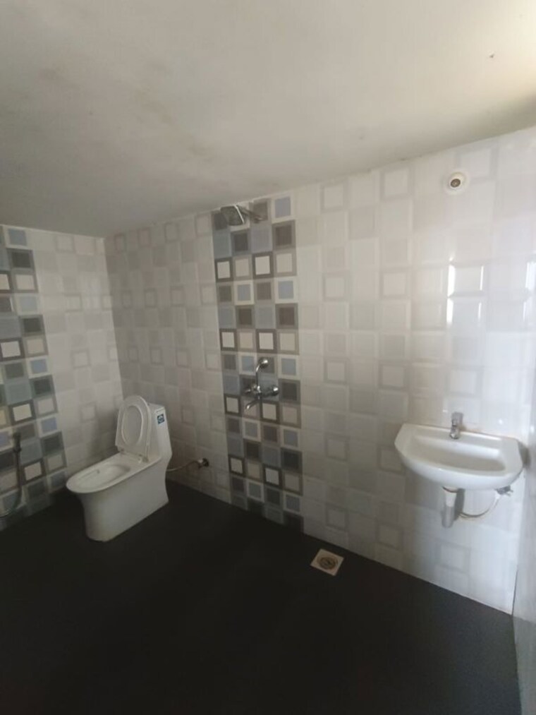 Bathroom, porvorim 2 Bedroom 1100 Sq.Ft. Independent House In Porvorim Goa 10214252