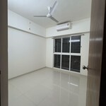 2 BHK 670 Sq.Ft. Apartment in Lodha Amara Tower 32 And 33