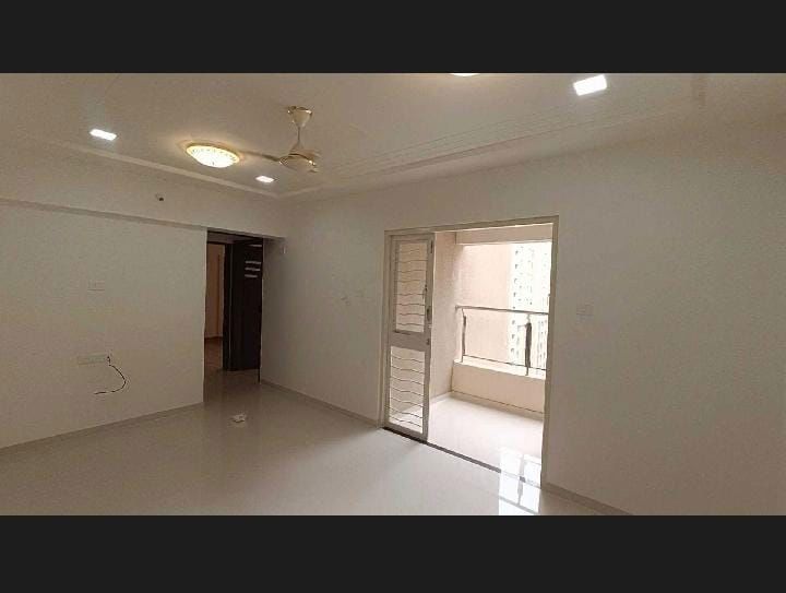 2 BHK Apartment For Rent in GK Aarcon