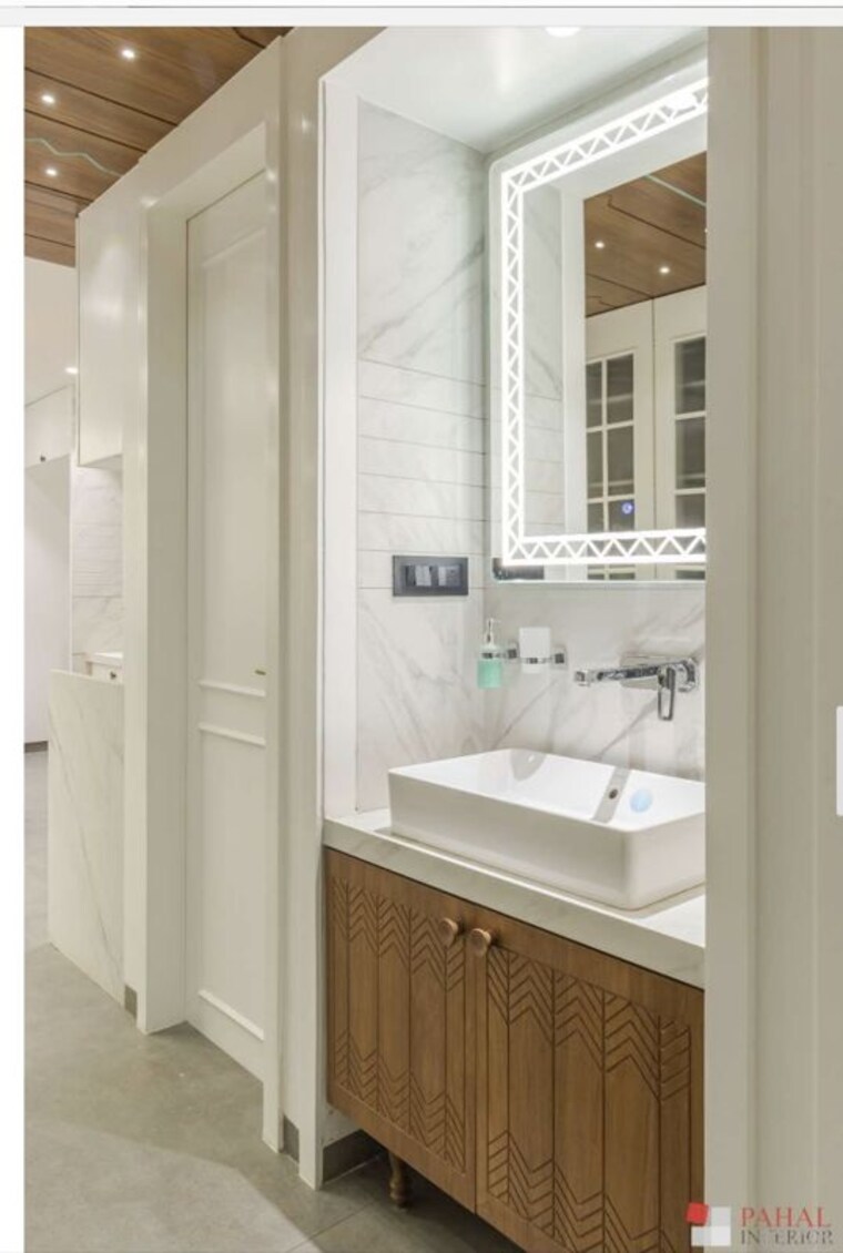 Bathroom, shukan-bunglows 3 Bedroom 2080 Sq.Ft. Apartment In Choryasi Surat 10214281