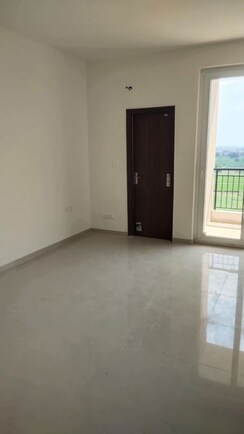 3 BHK + Servant Room Apartment For Sale in Mullanpur