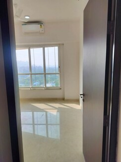 3 BHK + Store Room Apartment For Rent in Kalpataru Radiance