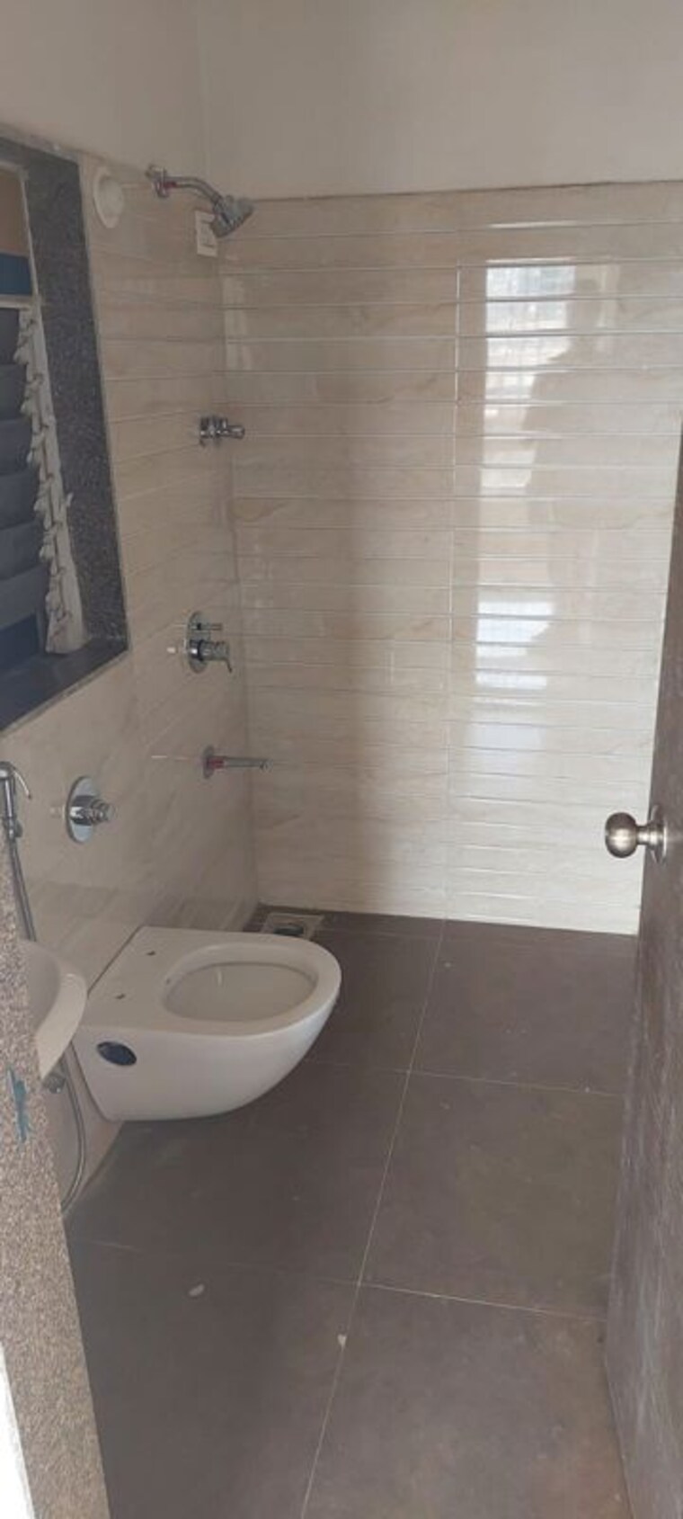 Bathroom, omkar-chs-kurla-east 2 Bedroom 650 Sq.Ft. Apartment In Kurla East Mumbai 10214379
