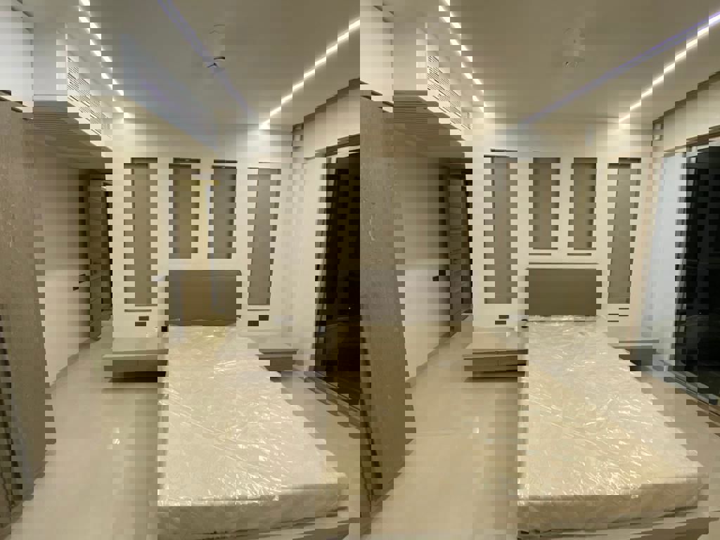 4 BHK + Extra Room 2200 Sq.Ft. Apartment in Rajesh Raj Grandeur