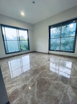 Room in 2 BHK Apartment at Hubtown Seasons, Chembur – for Rent