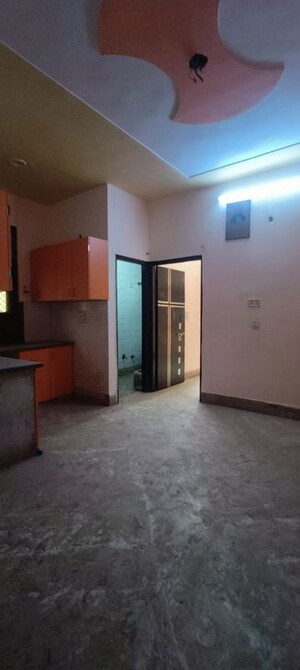 1.5 BHK Builder Floor For Rent in Rohini Sector 25