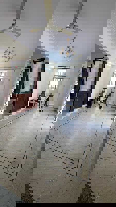 3 BHK 1660 Sq.Ft. Apartment in Mahagun Mansion I and II