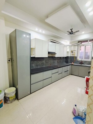 Kitchen in 3 BHK Apartment at Vipul World Floors, Sector 48 – for Rent