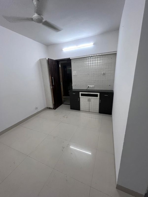 2 BHK + Pooja Room Builder Floor For Sale in Mohanlalganj