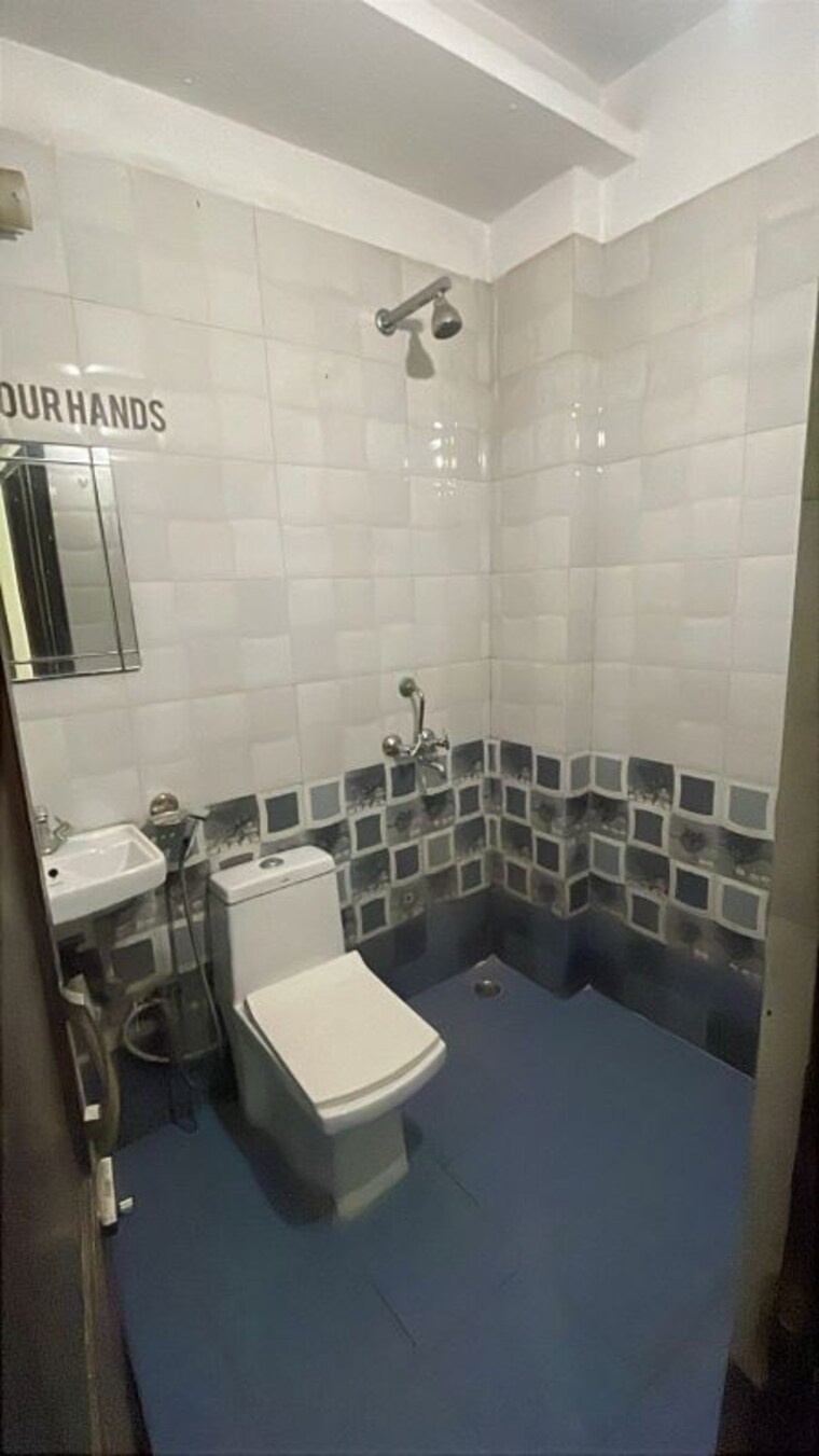 Master Bedroom, vipul-square 1 RK 460 Sq.Ft. Builder Floor In Sushant Lok I Gurgaon 10214763