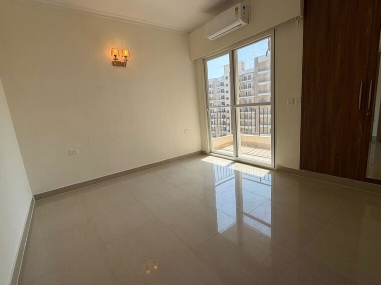 Room, amrapali-crystal-homes 4 Bedroom 2175 Sq.Ft. Apartment In Sector 76 Noida 10214789
