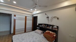 1 BHK Independent House For Rent in Navpada