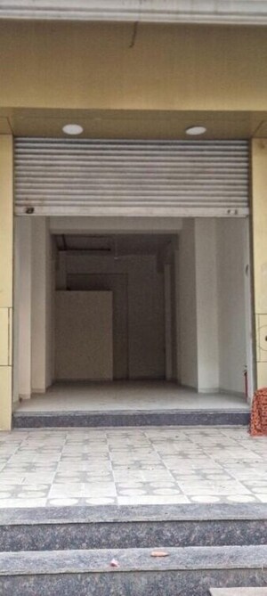  Shop For Rent in JPV Pratap Palace, Kandivali West