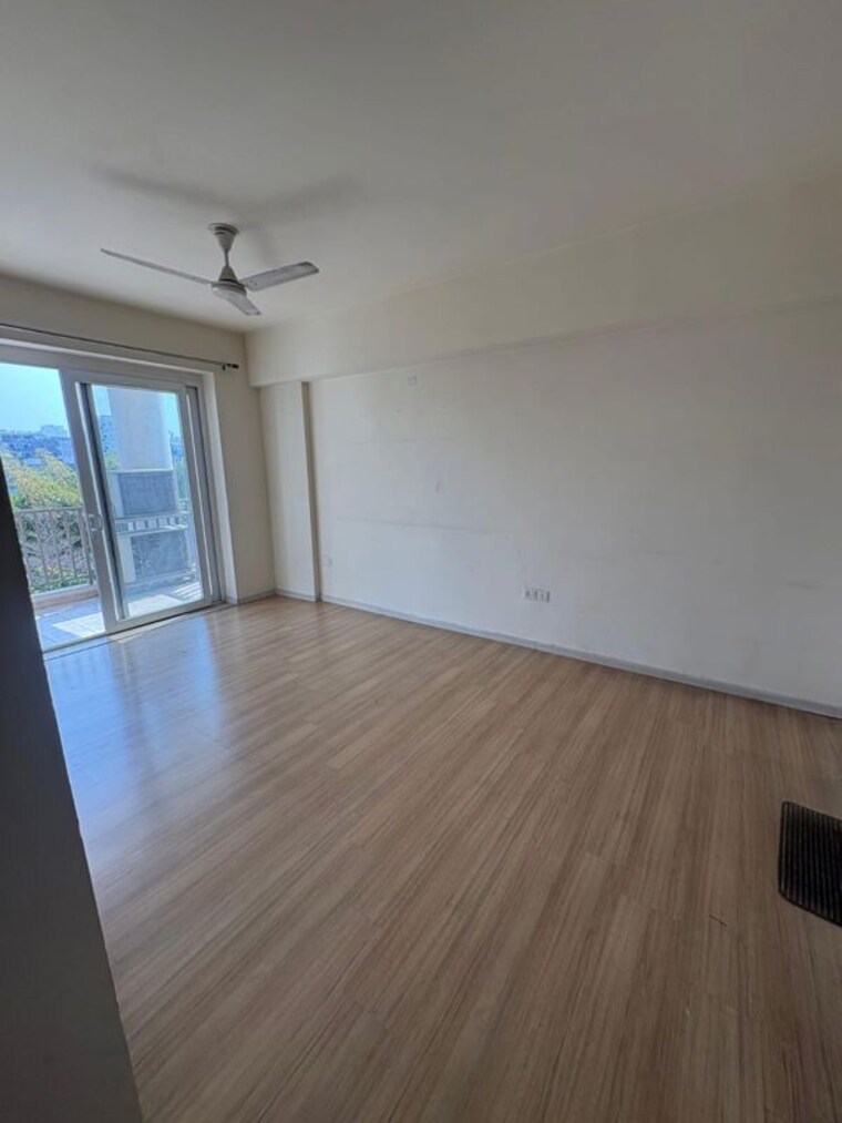 Room, dlf-the-skycourt 3 Bedroom 1930 Sq.Ft. Apartment In Sector 86 Gurgaon 10214777