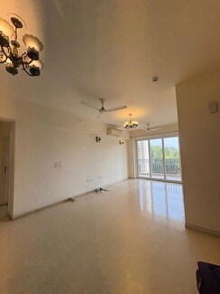 3 BHK Apartment For Rent in DLF The Skycourt