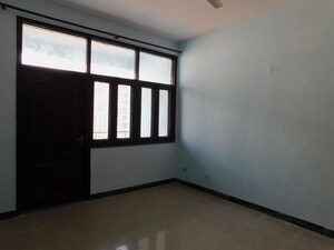 Room in 4 BHK Apartment at Nitishree Lotus Pond Blessed Homes, Vaibhav Khand – for Rent