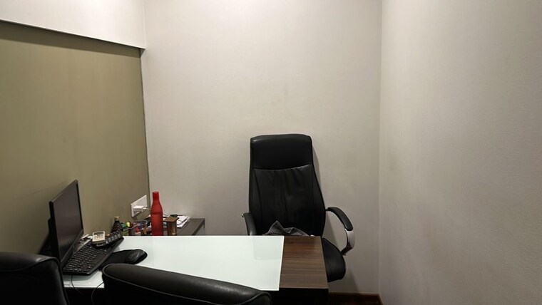 Team Area, chembur Commercial Office Space 1664 Sq.Ft. In Chembur Mumbai 10214775
