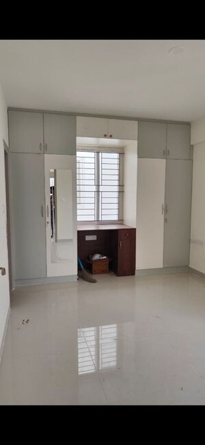 Bathroom in 3 BHK Apartment at Prestige Finsbury Park Regent, Bagaluru – for Rent