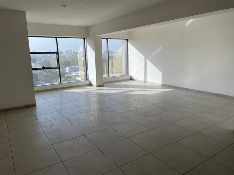 Room, shivalik-satyamev Commercial Office Space 1500 Sq.Ft. In Bopal Ahmedabad 10214868