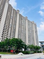 2.5 BHK + Study Room 1565 Sq.Ft. Apartment in The Center Court