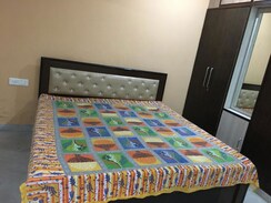 2 BHK Builder Floor For Rent in RWA Residential Society Sector 46