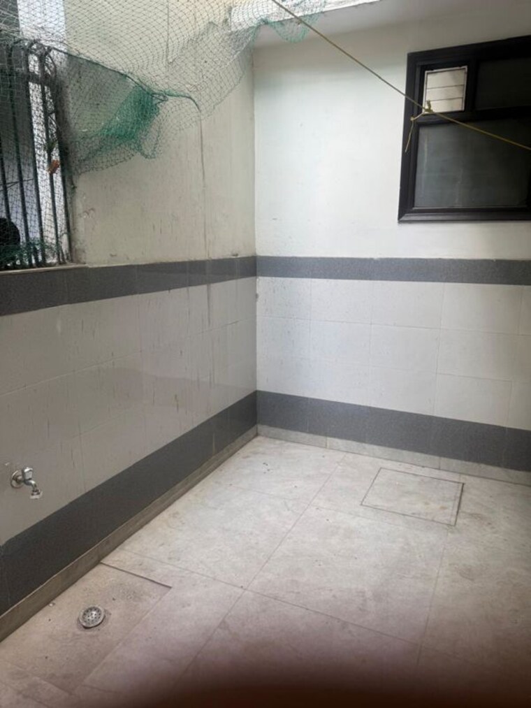 Kitchen, rwa-residential-society-sector-46 2 Bedroom 160 Sq.Yd. Builder Floor In Sector 46 Gurgaon 10214909