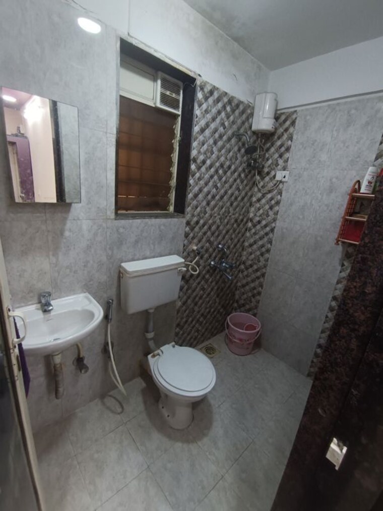 Bathroom, shree-laxmi-kailash-gardens 2 Bedroom 750 Sq.Ft. Apartment In Kalyan West Thane 10214911