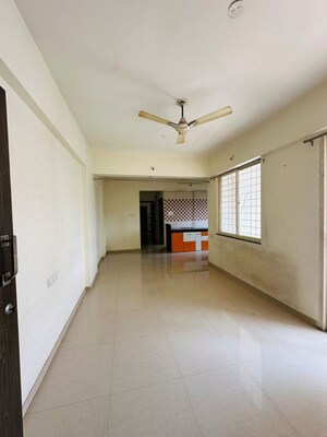 2 BHK Apartment For Rent in Wakad