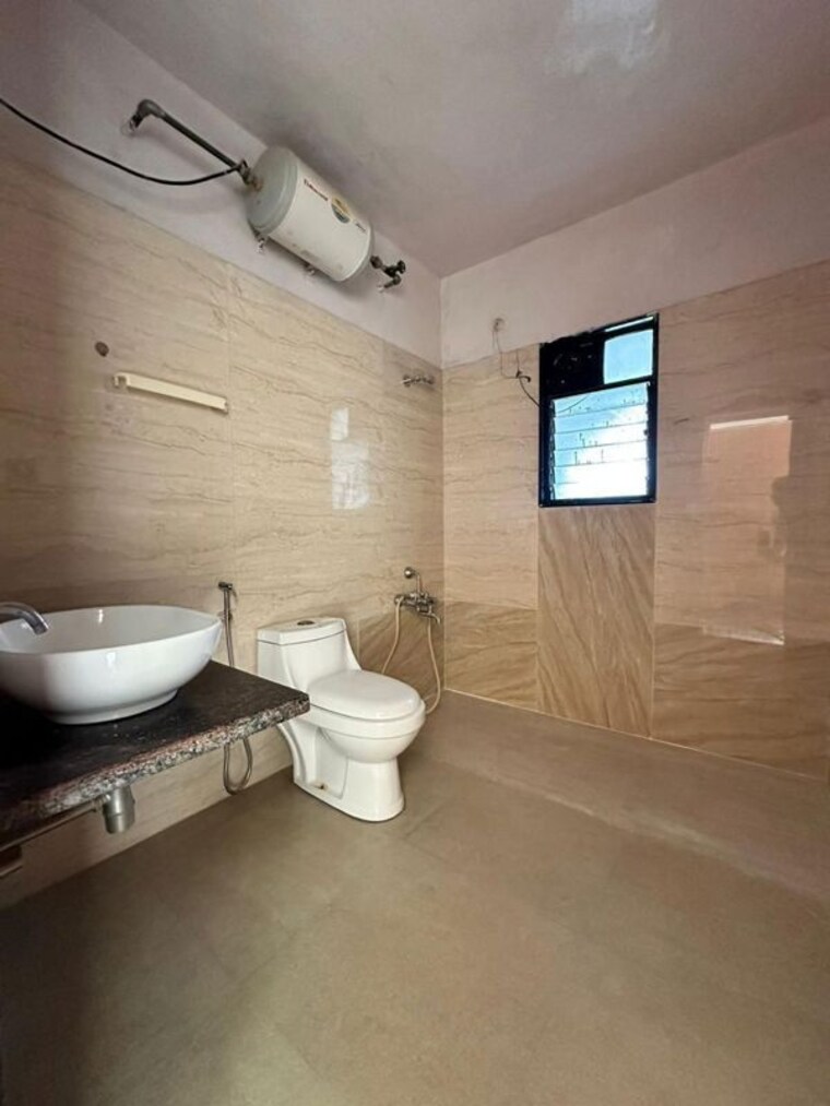Master Bedroom, kumar-presidency 3 Bedroom 1500 Sq.Ft. Apartment In Koregaon Park Pune 10214919