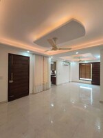 2.5 BHK 1650 Sq.Ft. Builder Floor in Sector 56