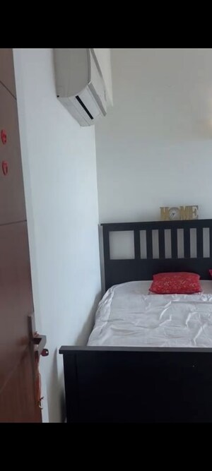 Bedroom in 3.5 BHK Apartment at Puri Diplomatic Greens Phase I, Sector 111 – for Rent