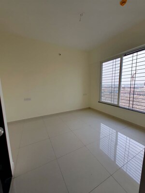 Room in 2 BHK Apartment at Kolte Patil Life Republic R 10, Hinjewadi – for Rent