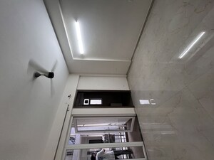 Furnished Amenities in 2.5 BHK Apartment at Smart World Gems, Sector 89 – for Rent