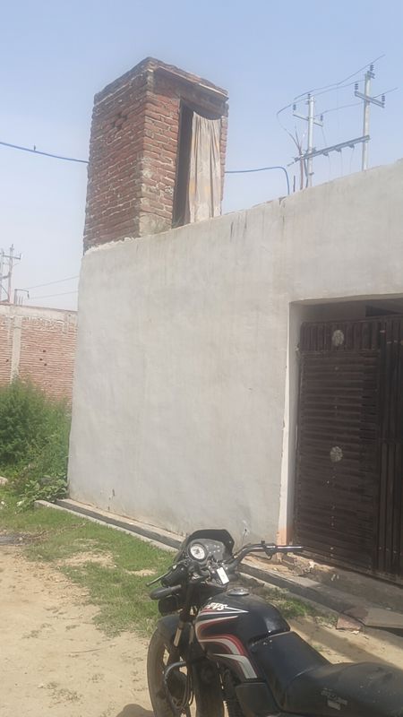 Plot For Sale in Select City Residency