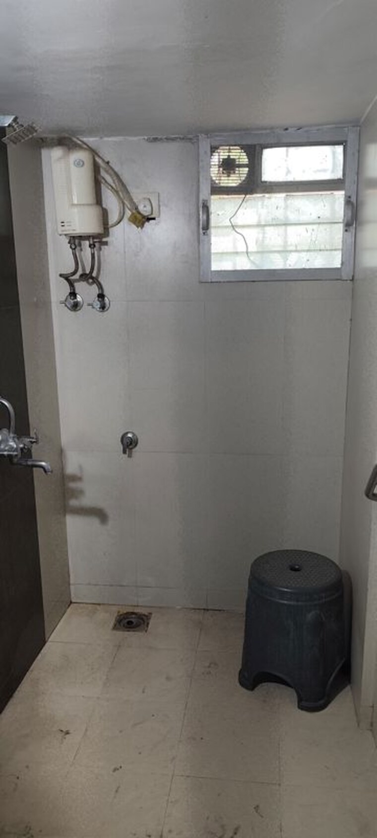 Bathroom, runwal-tower 1 Bedroom 580 Sq.Ft. Apartment In Uthalsar Thane 10214943