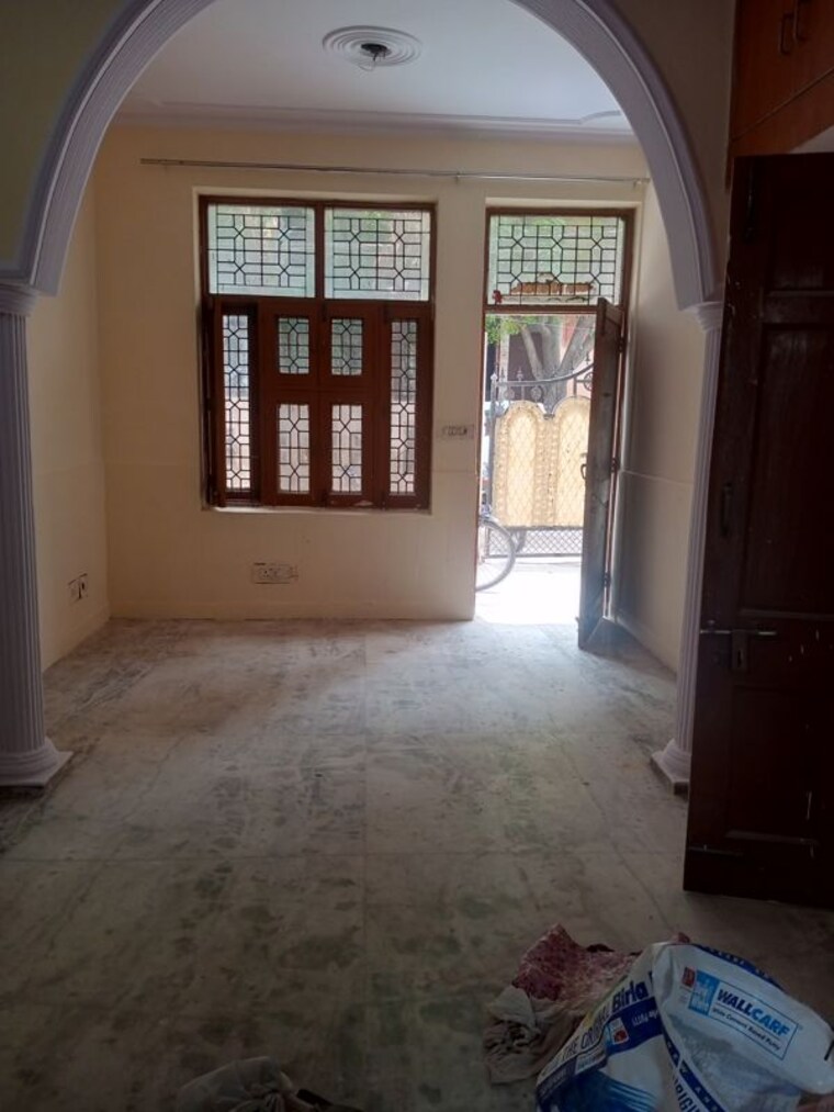 Room, sector 23a 1 Bedroom 700 Sq.Ft. Builder Floor In Sector 23a Gurgaon 10215014
