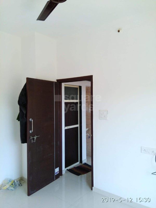 1 BHK Builder Floor For Rent in Badlapur East