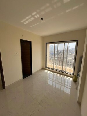 1 BHK Apartment For Sale in Kandivali West