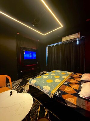 Studio Apartment For Sale in Gaur City Center, Sector 4 Greater Noida