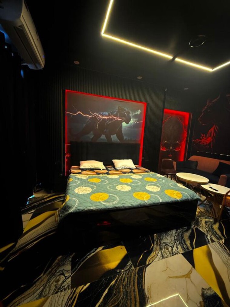 Bedroom, gaur-city-center Studio 585 Sq.Ft. Apartment In Sector 4 Greater Noida Greater Noida 10215124