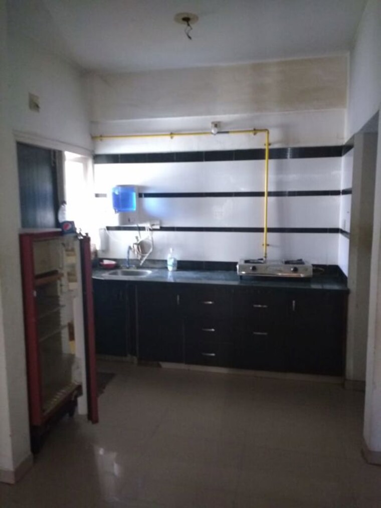 Kitchen, sector 21 3 Bedroom 586 Sq.Ft. Apartment In Sector 21 Gandhinagar 10215126