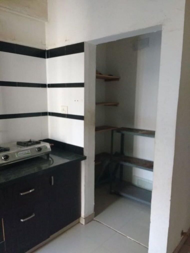 Kitchen, sector 21 3 Bedroom 586 Sq.Ft. Apartment In Sector 21 Gandhinagar 10215126