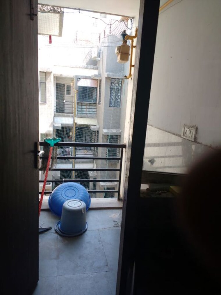 Balcony, sector 21 3 Bedroom 586 Sq.Ft. Apartment In Sector 21 Gandhinagar 10215126
